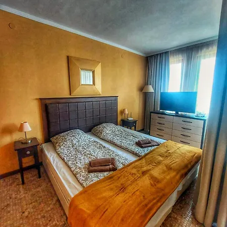 Cozy In Barcelo Royal ***** דירה סאני ביץ'